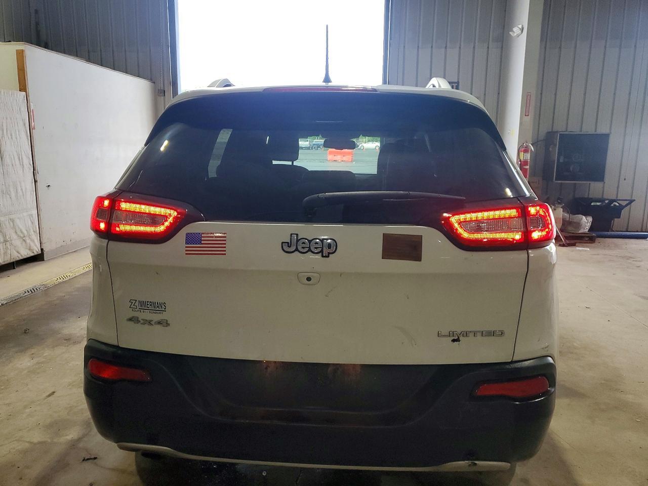 2017 Jeep Cherokee Limited - Image 6