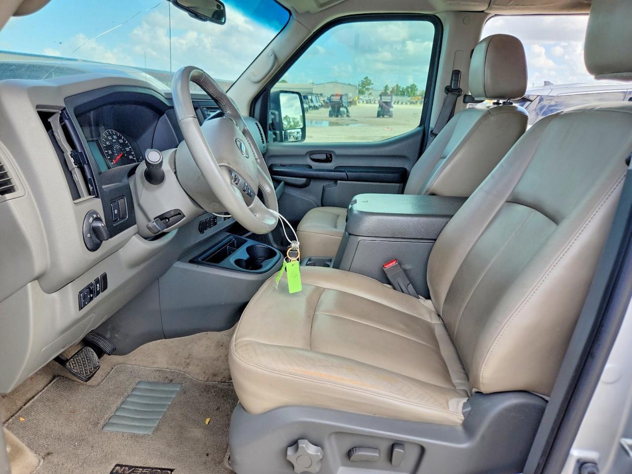 2019 Nissan Nv - Фото 7