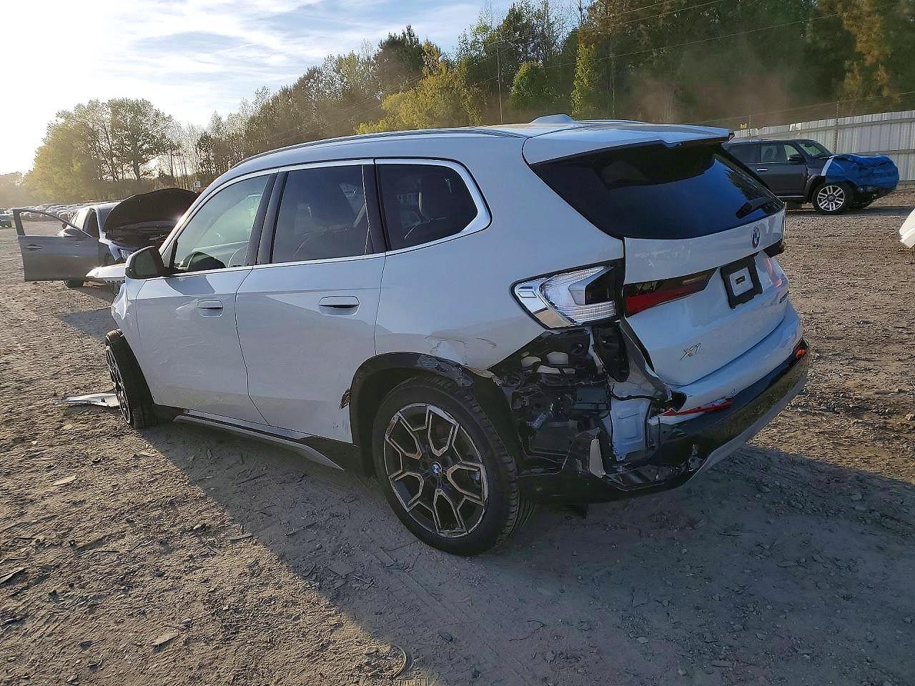 2026 BMW X1 xDrive28I - Фото 2