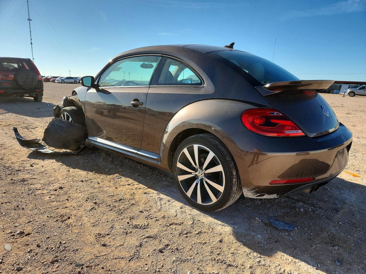 2014 Volkswagen Beetle - Фото 2