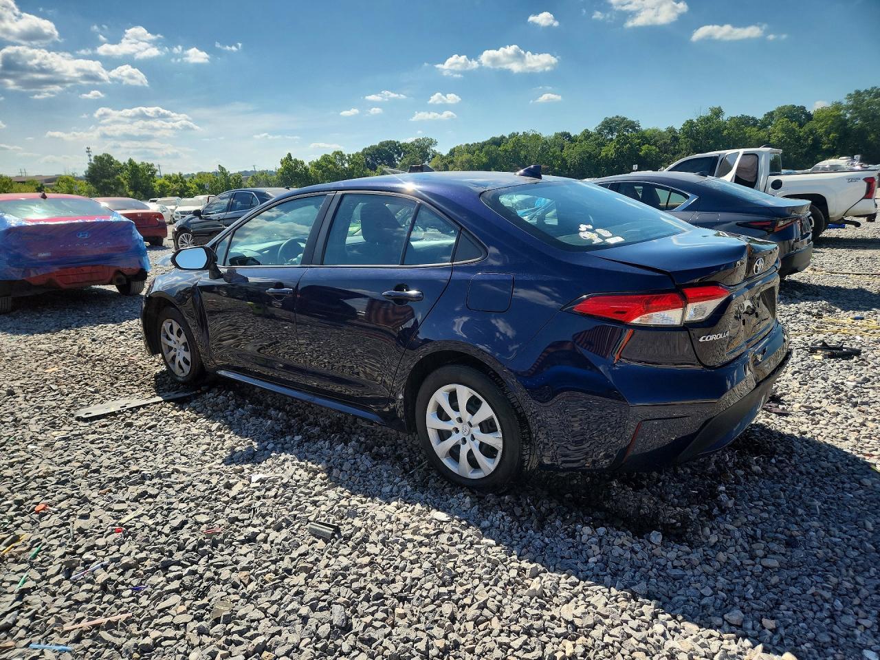 2022 Toyota Corolla Le - Фото 2
