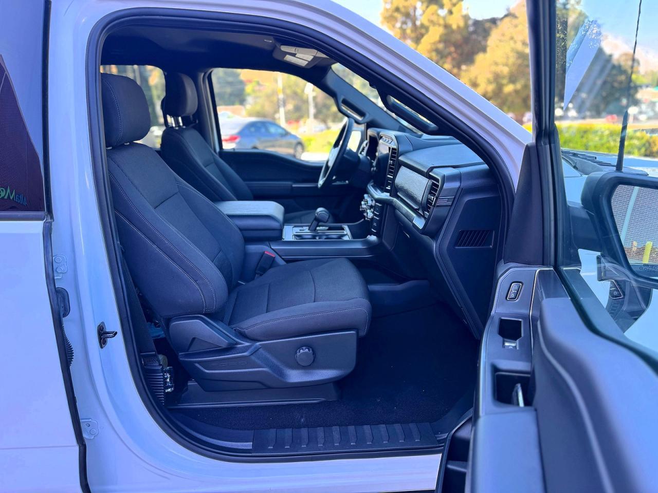 2024 Ford F150 Xlt - Фото 5