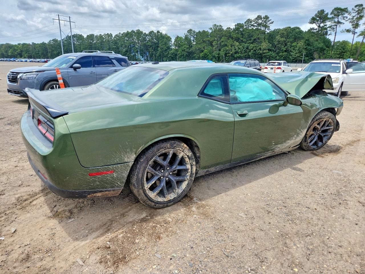 2022 Dodge Challenger Sxt - Image 3