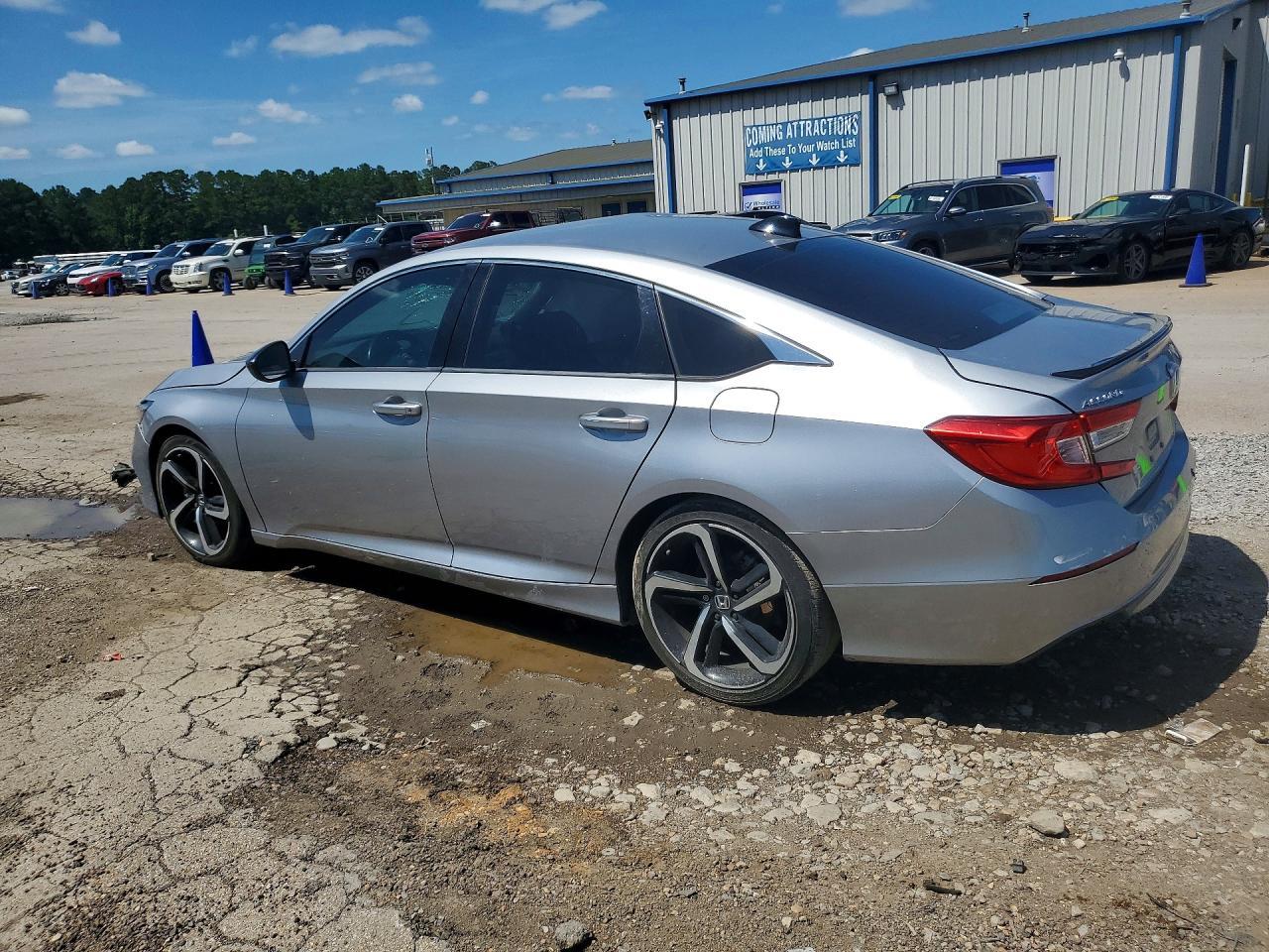 2021 Honda Accord Sport Se - Image 2