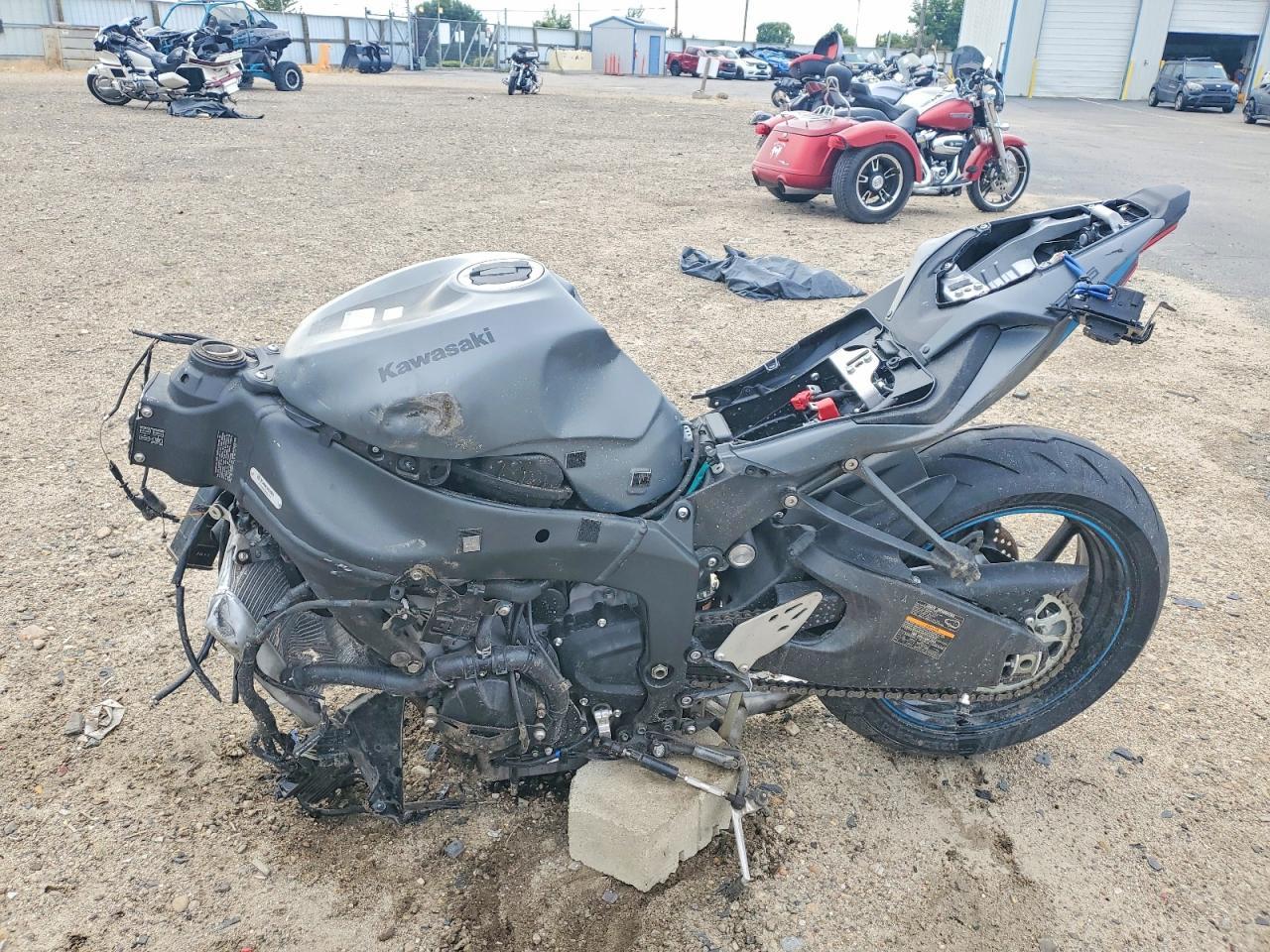 2025 Kawasaki Zx636 K - Image 3