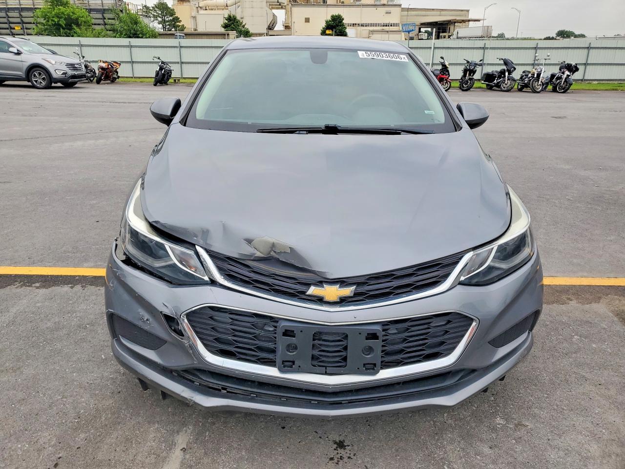 2018 Chevrolet Cruze Lt - Image 5