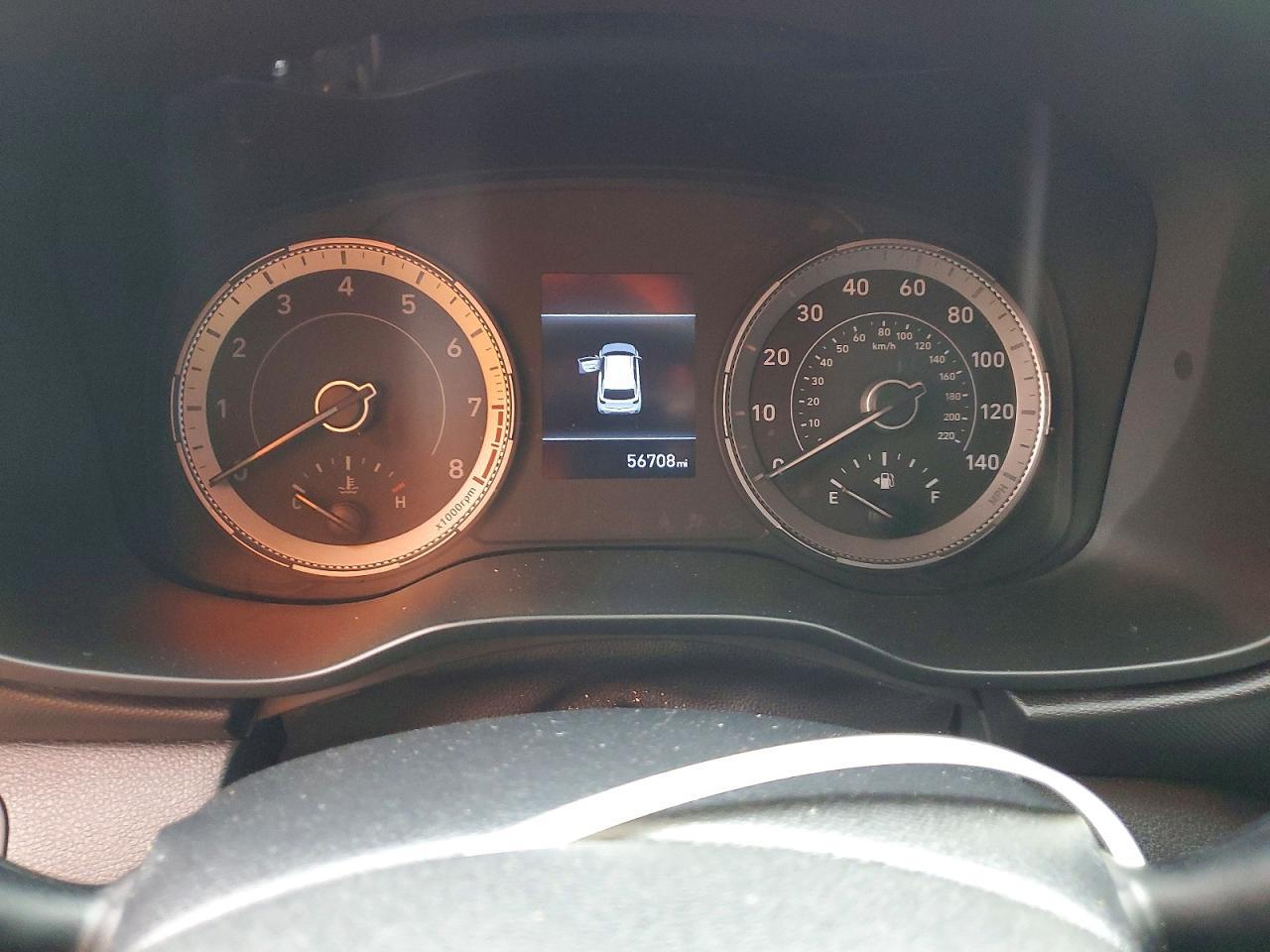 2022 Hyundai Venue Limited - Фото 7