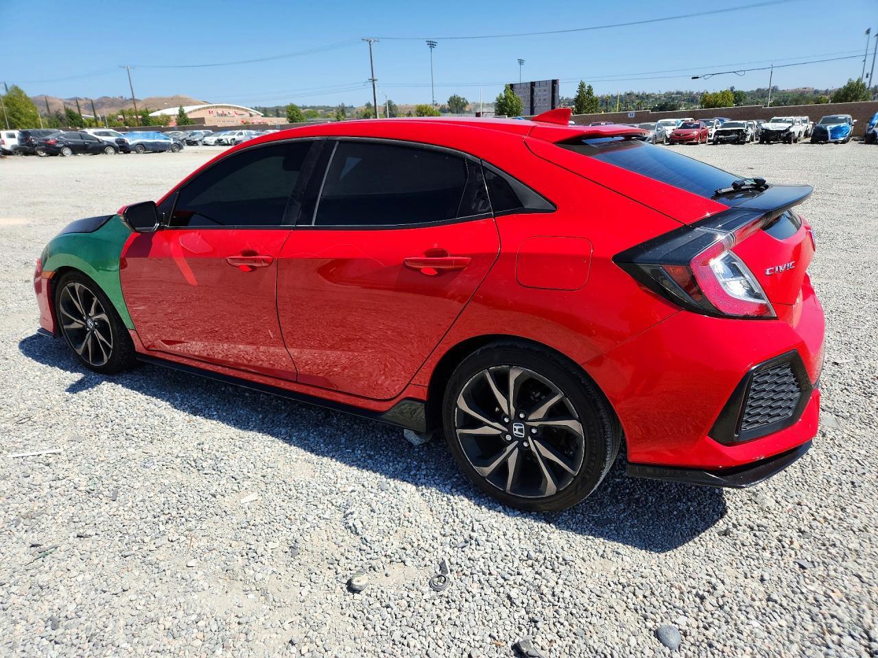 2018 Honda Civic Sport Touring - Фото 2
