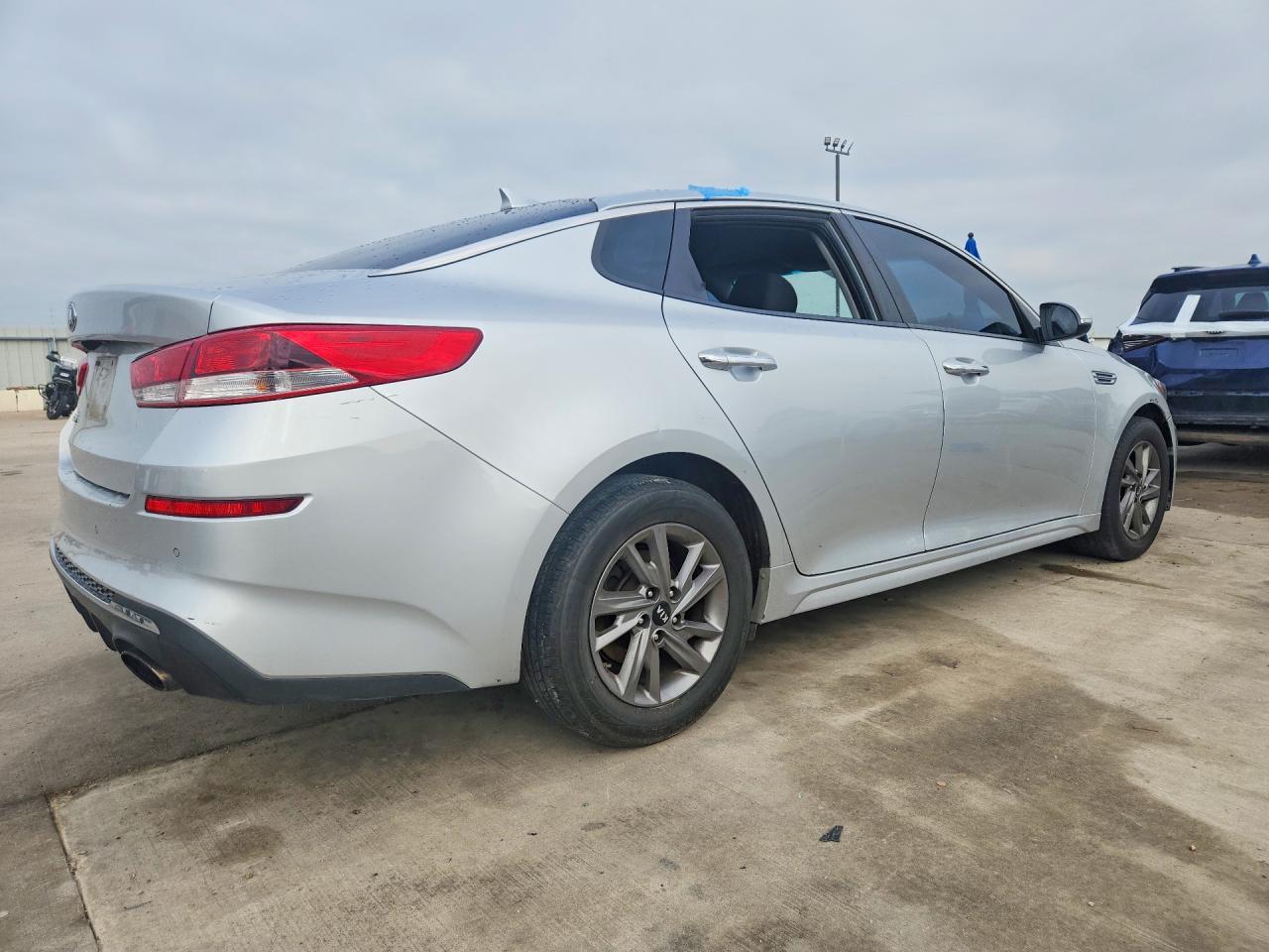 2019 Kia Optima Lx - Image 3