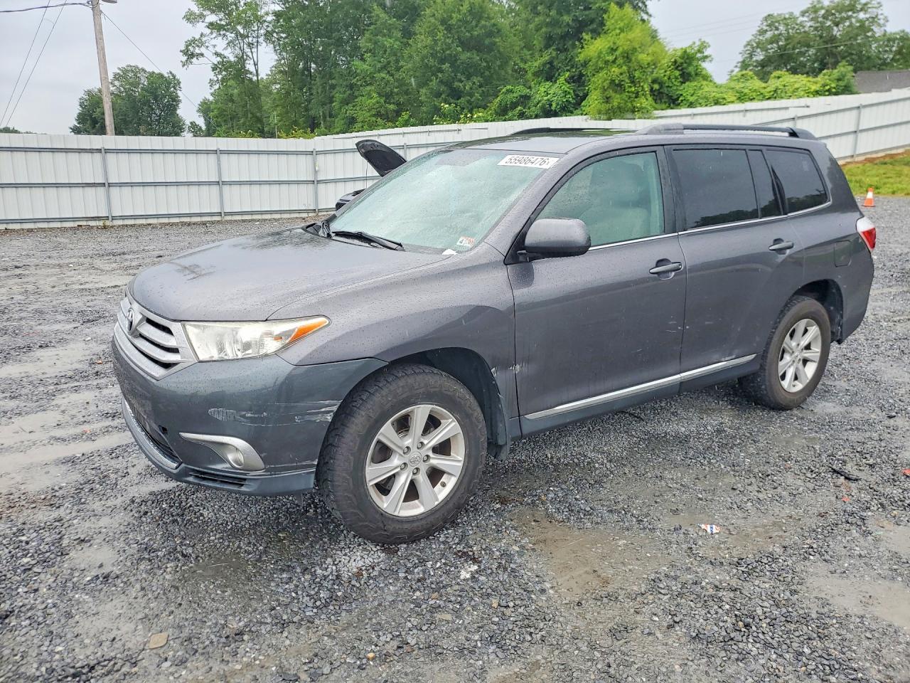 2011 Toyota Highlander Base