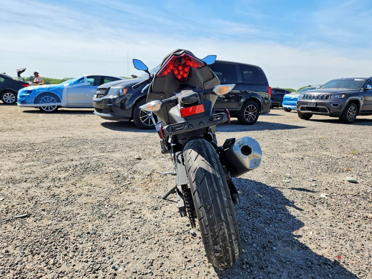 2026 Kawasaki Ex500 H - Фото 4