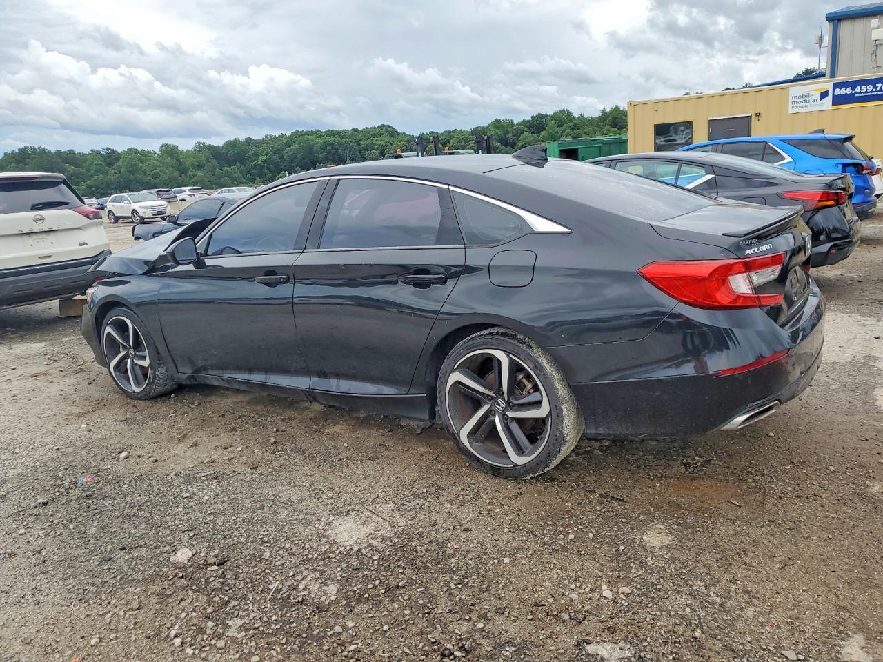2019 Honda Accord Sport - Фото 2