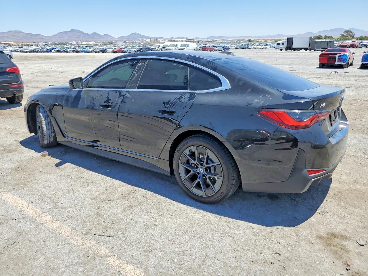 2025 BMW I4 Edrive 40 - Фото 2
