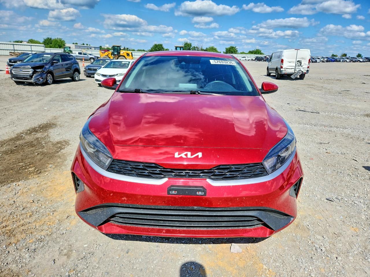 2024 Kia Forte Lxs - Image 5