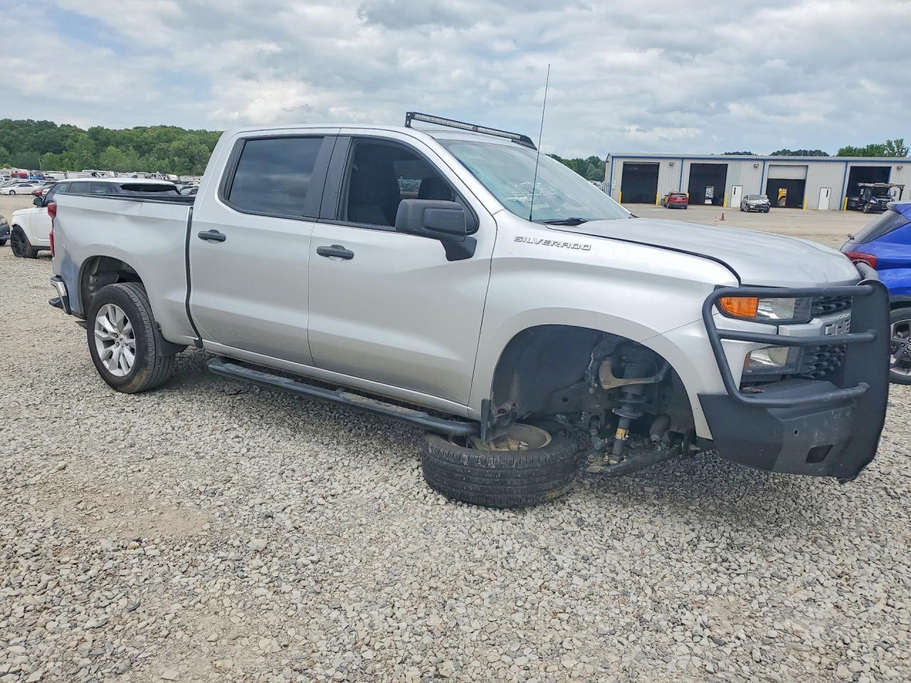 2021 Chevrolet Silverado C1500 Custom - Фото 4