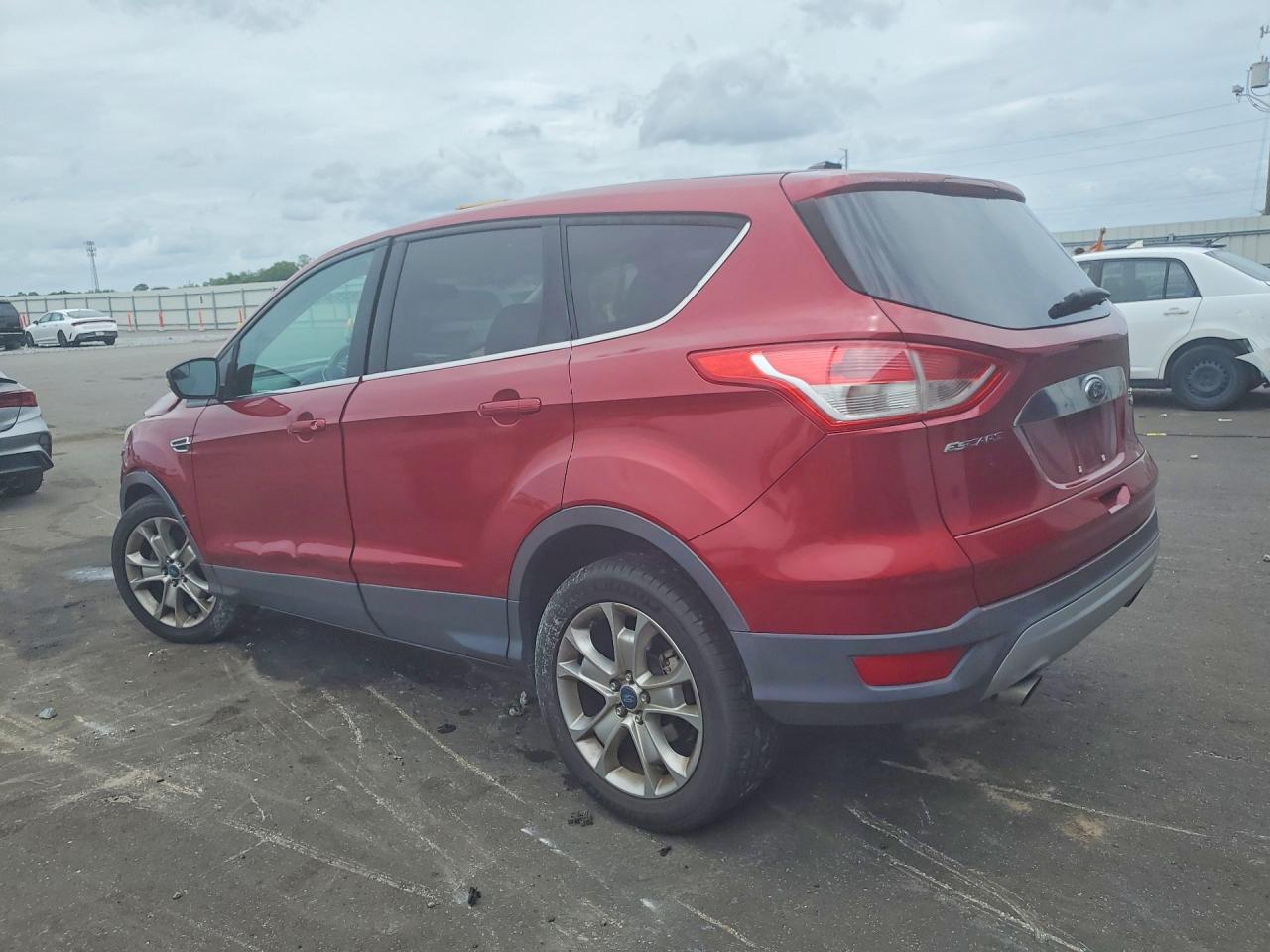 2013 Ford Escape Sel - Фото 2