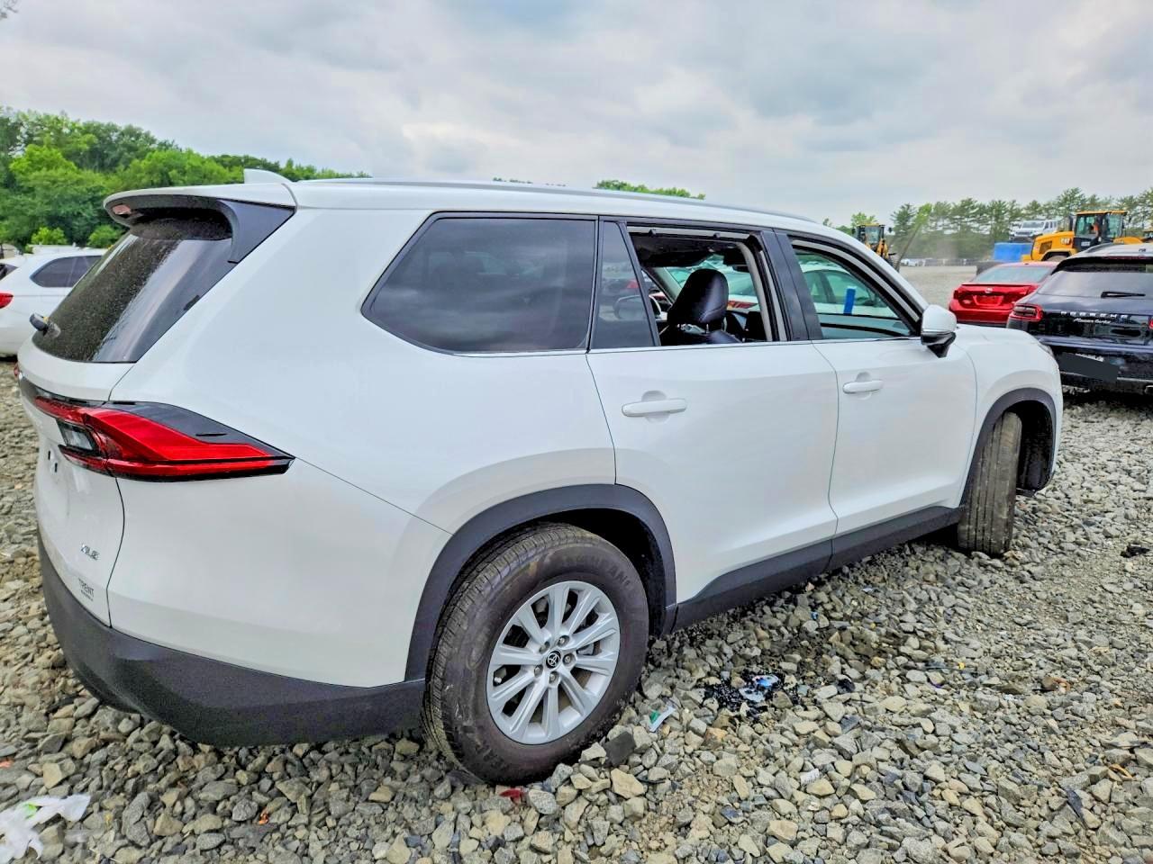 2024 Toyota Grand Highlander Xle - Фото 3
