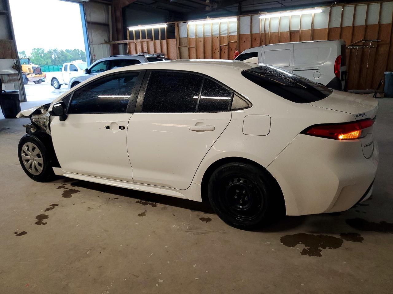 2021 Toyota Corolla L - Фото 2