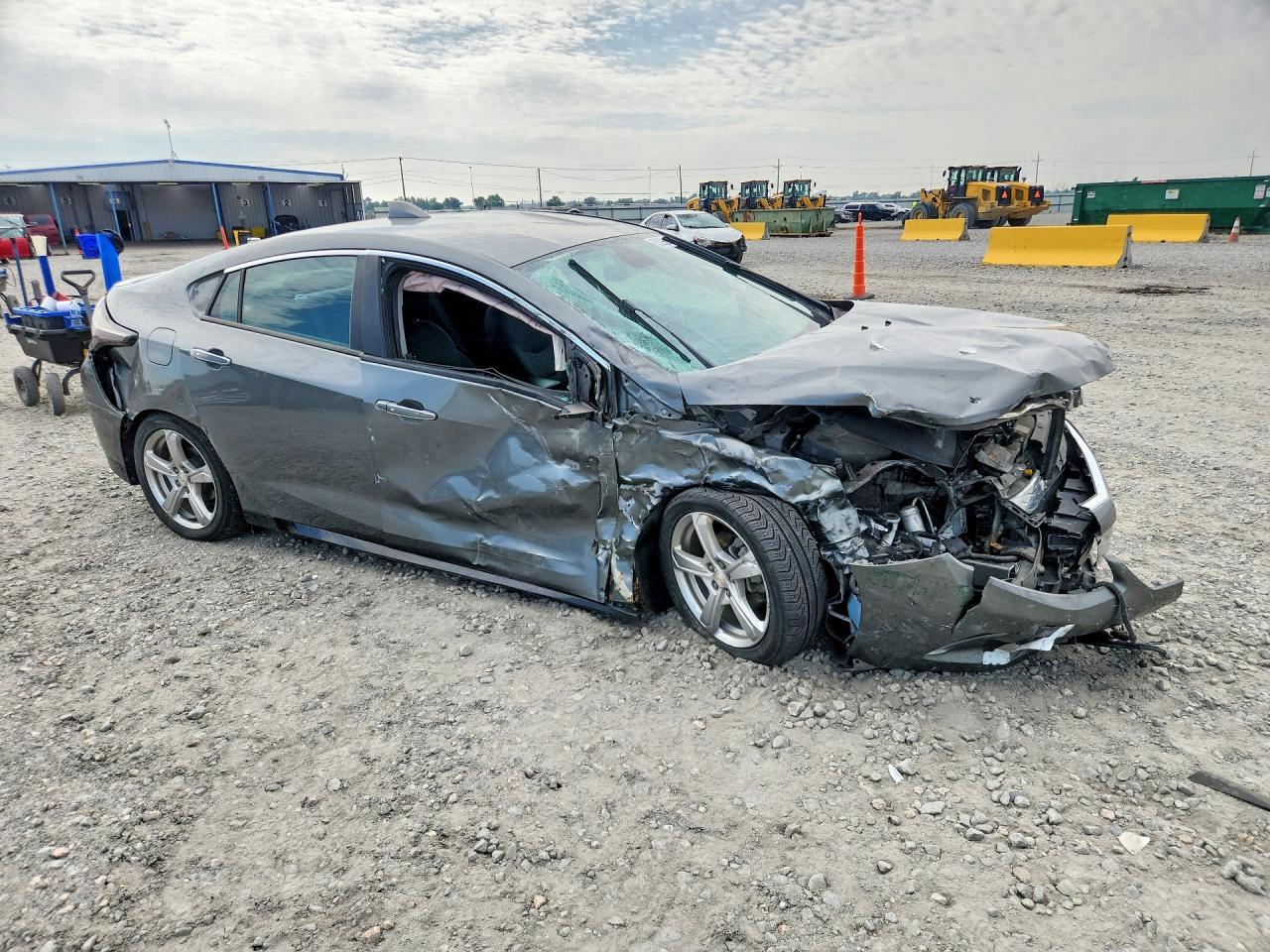 2017 Chevrolet Volt Lt - Image 4