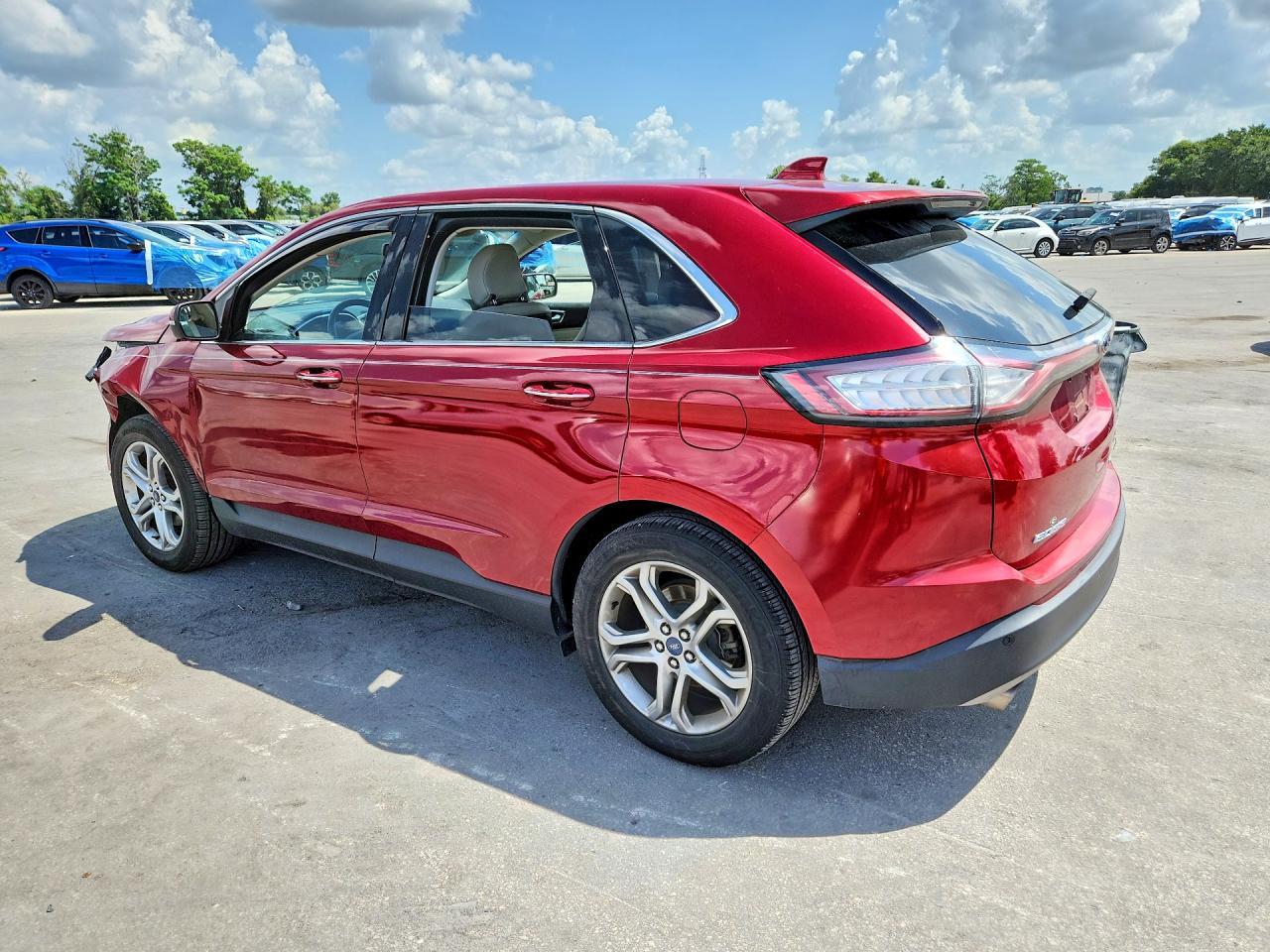 2017 Ford Edge Titanium - Image 2