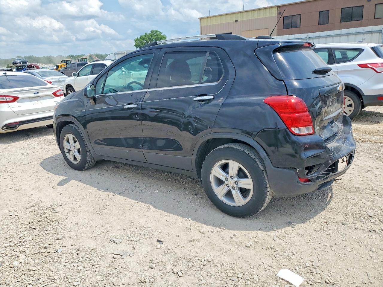 2020 Chevrolet Trax 1Lt - Image 2