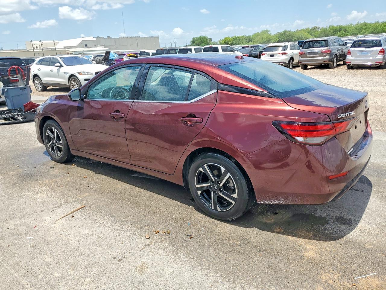 2025 Nissan Sentra Sv - Фото 2