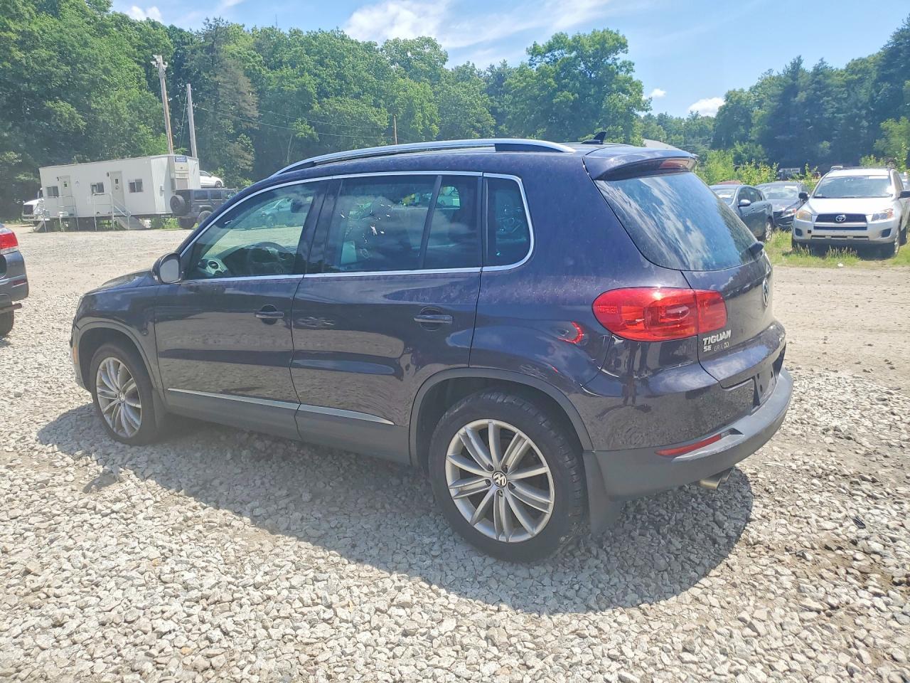 2016 Volkswagen Tiguan S - Image 2