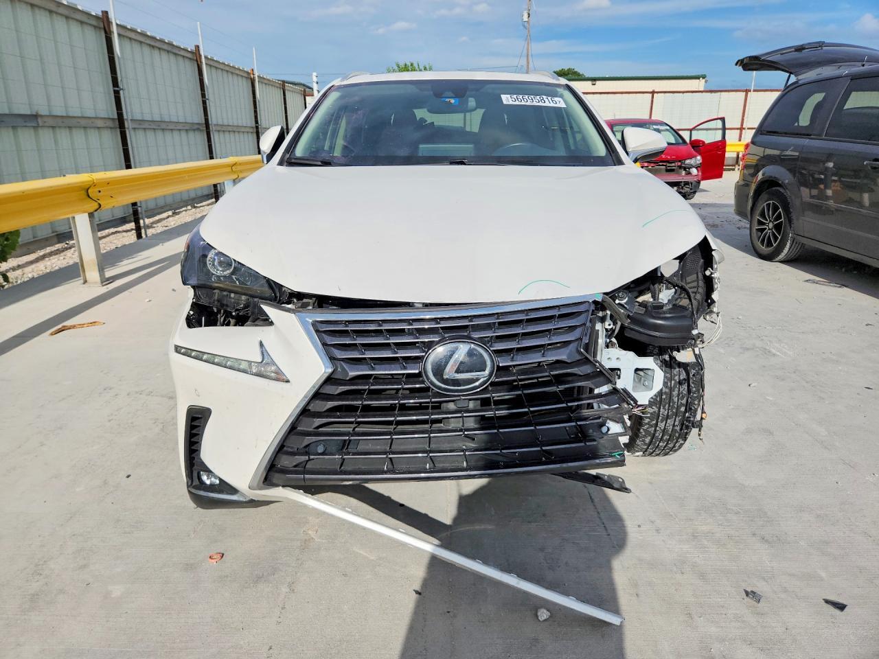 2020 Lexus Nx 300 - Фото 5