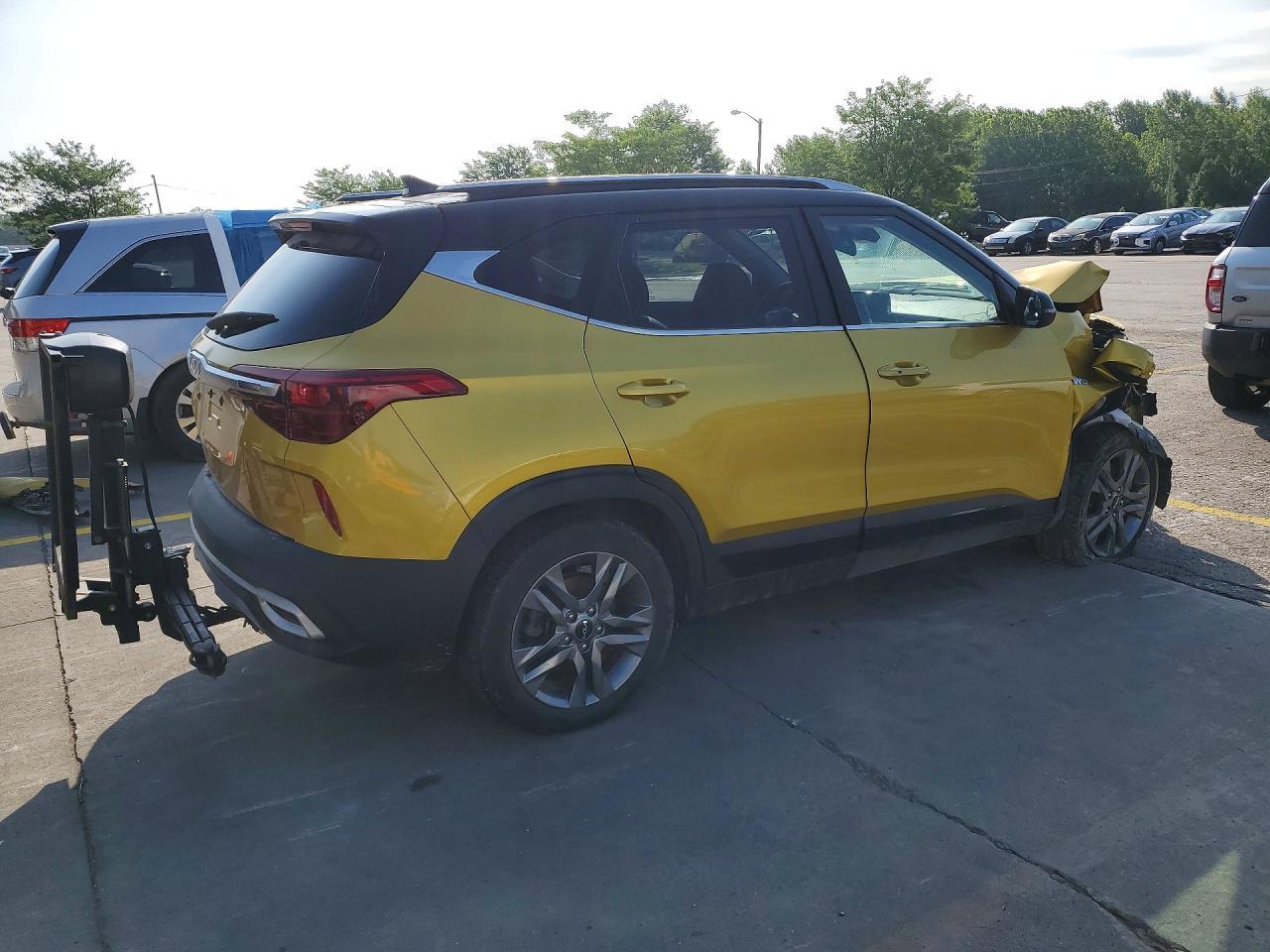 2022 Kia Seltos S - Image 3