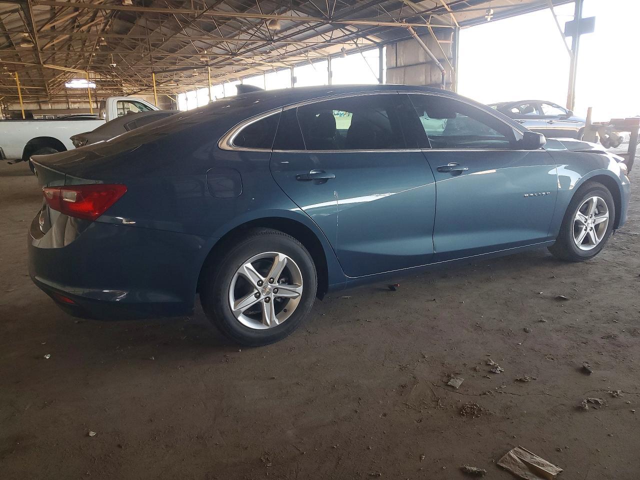 2024 Chevrolet Malibu Ls - Фото 3