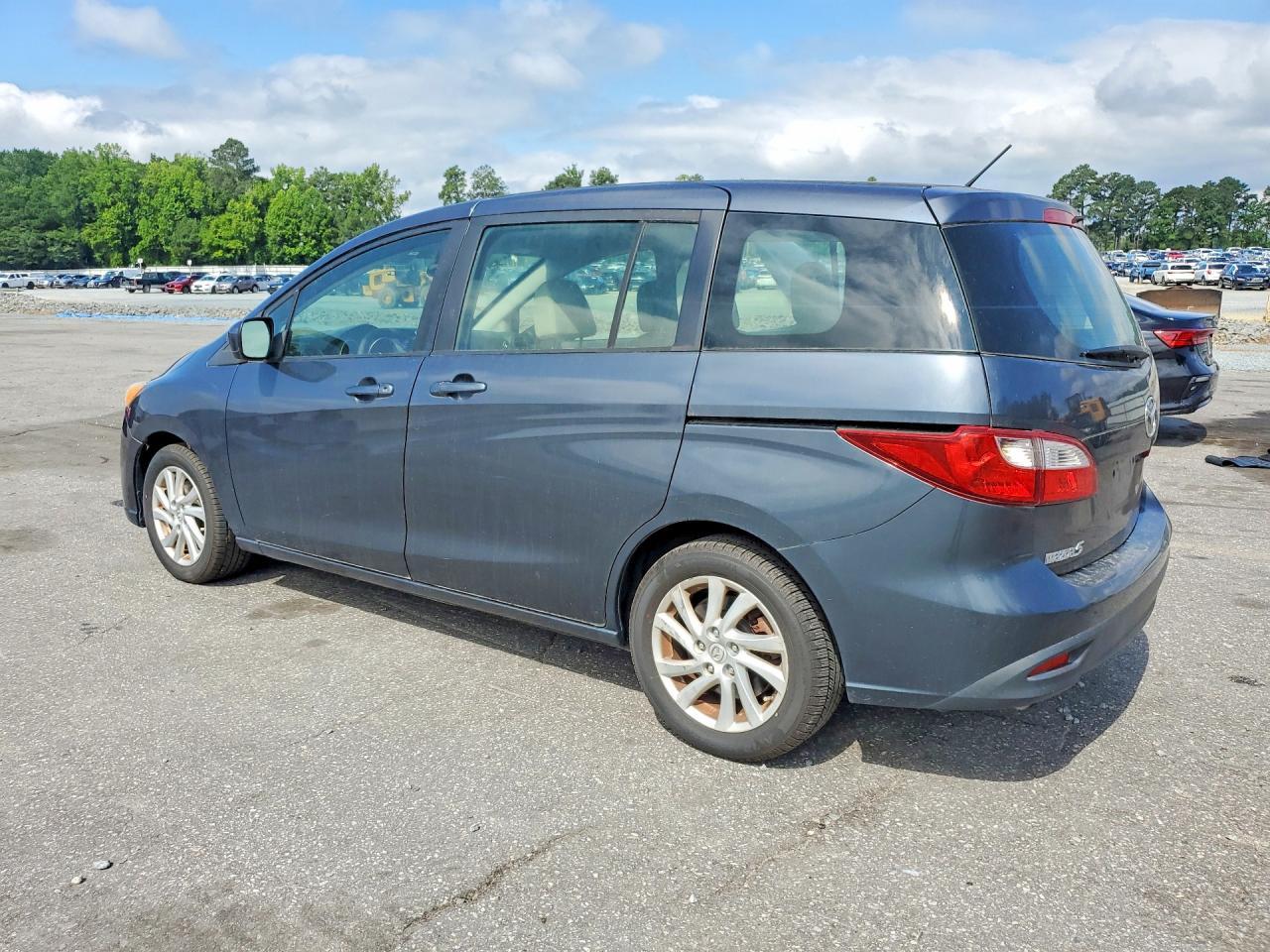 2012 Mazda 5 - Image 2