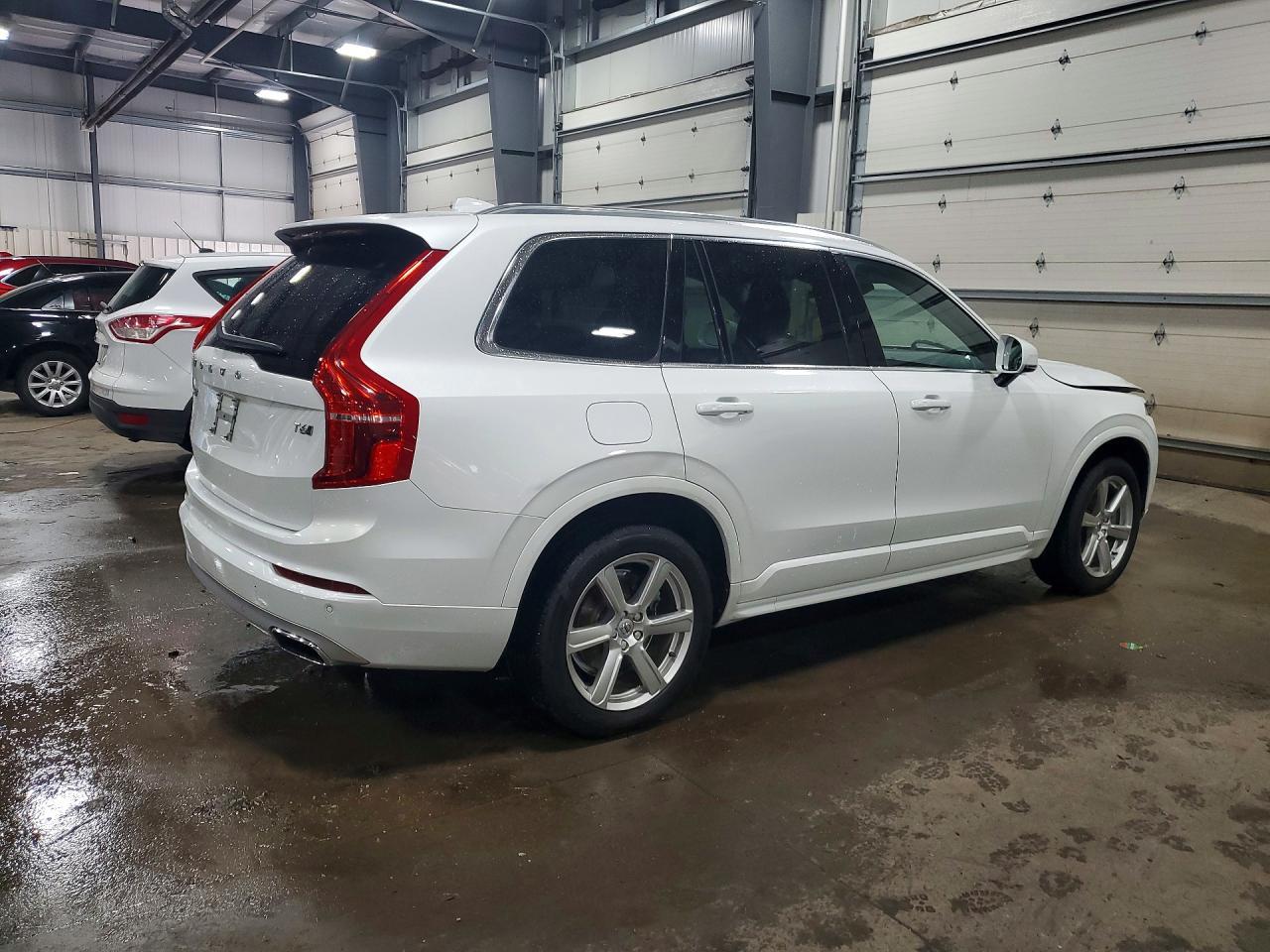 2021 Volvo Xc90 T6 Momentum - Фото 3
