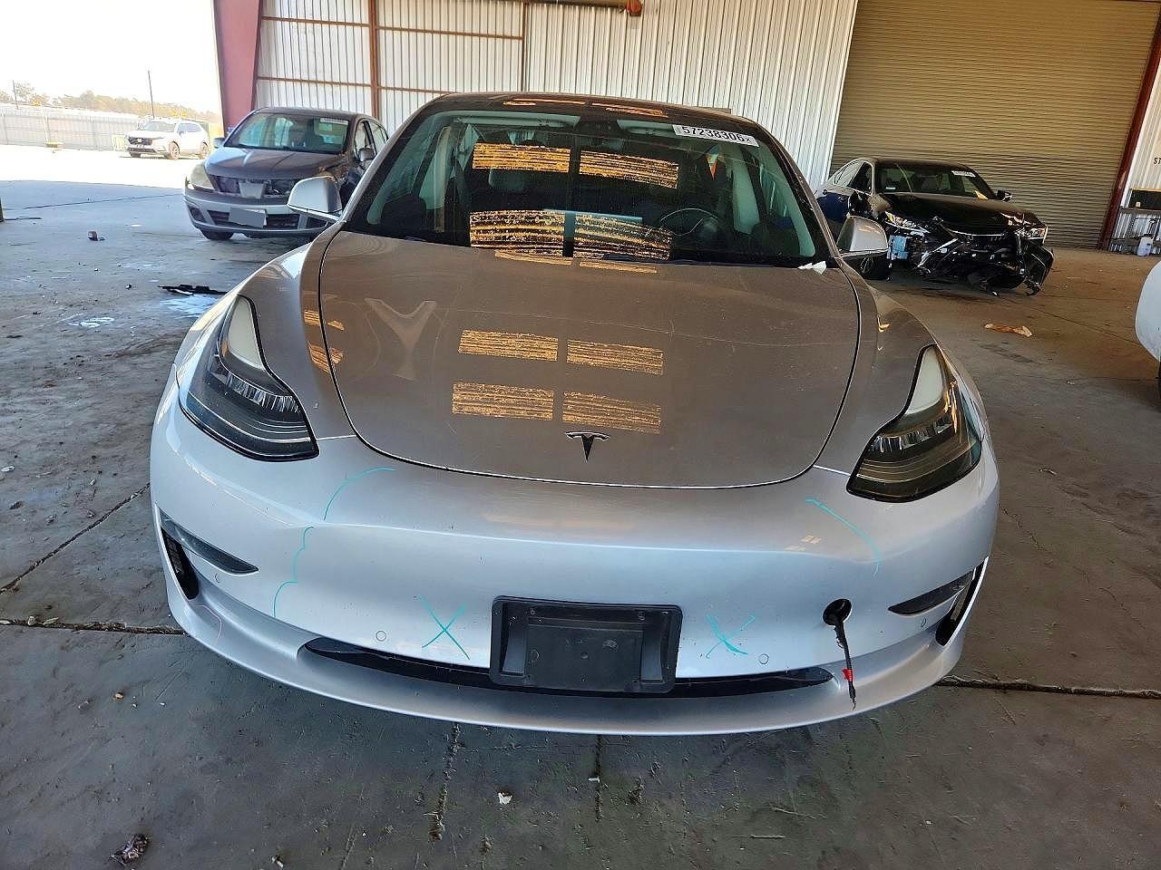 2018 Tesla Model 3 - Image 5