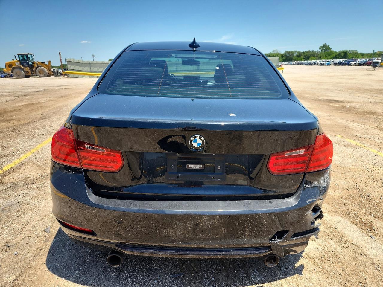 2013 BMW 335 Xi - Image 6