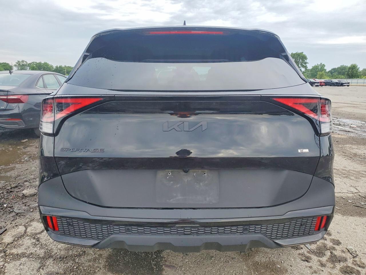 2025 Kia Sportage X Line - Image 6
