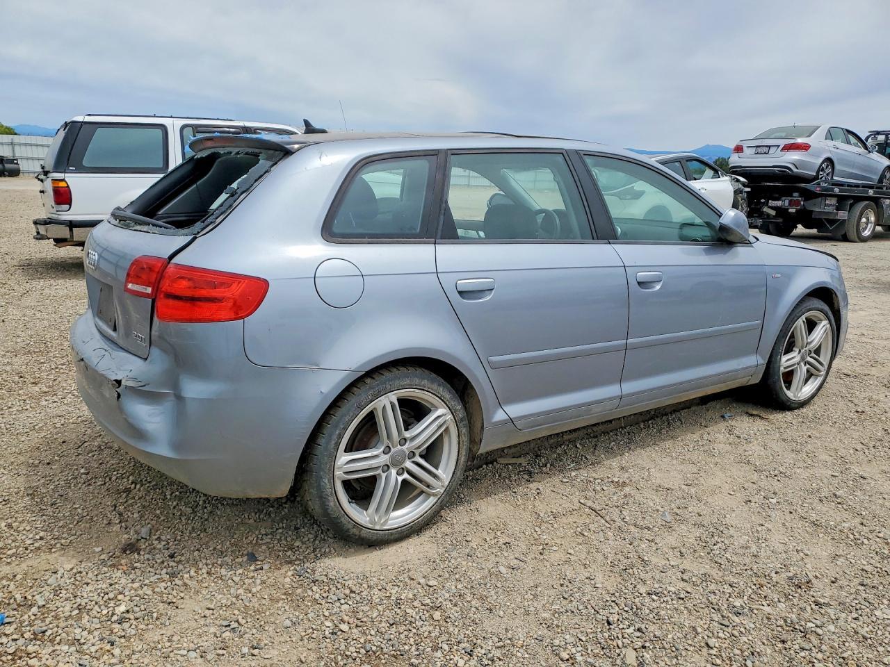 2013 Audi A3 Premium Plus - Image 3
