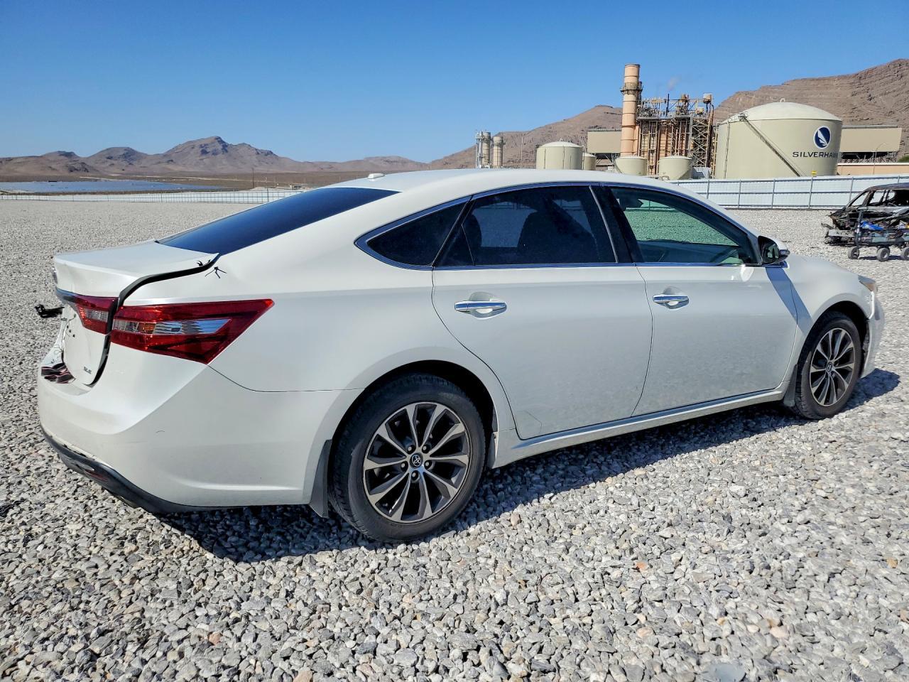 2018 Toyota Avalon Xle Plus - Фото 3
