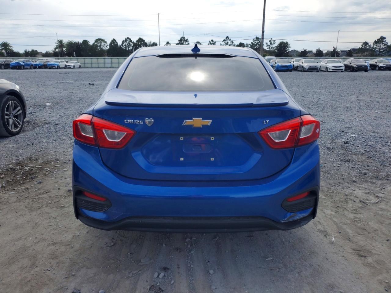 2018 Chevrolet Cruze Lt - Фото 6