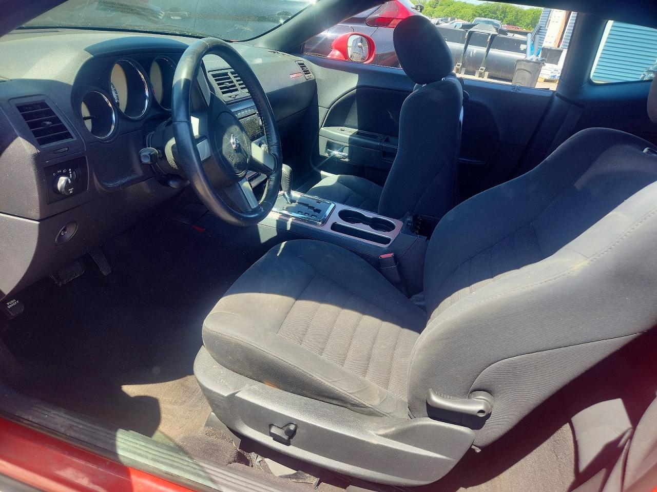 2010 Dodge Challenger Se - Image 7