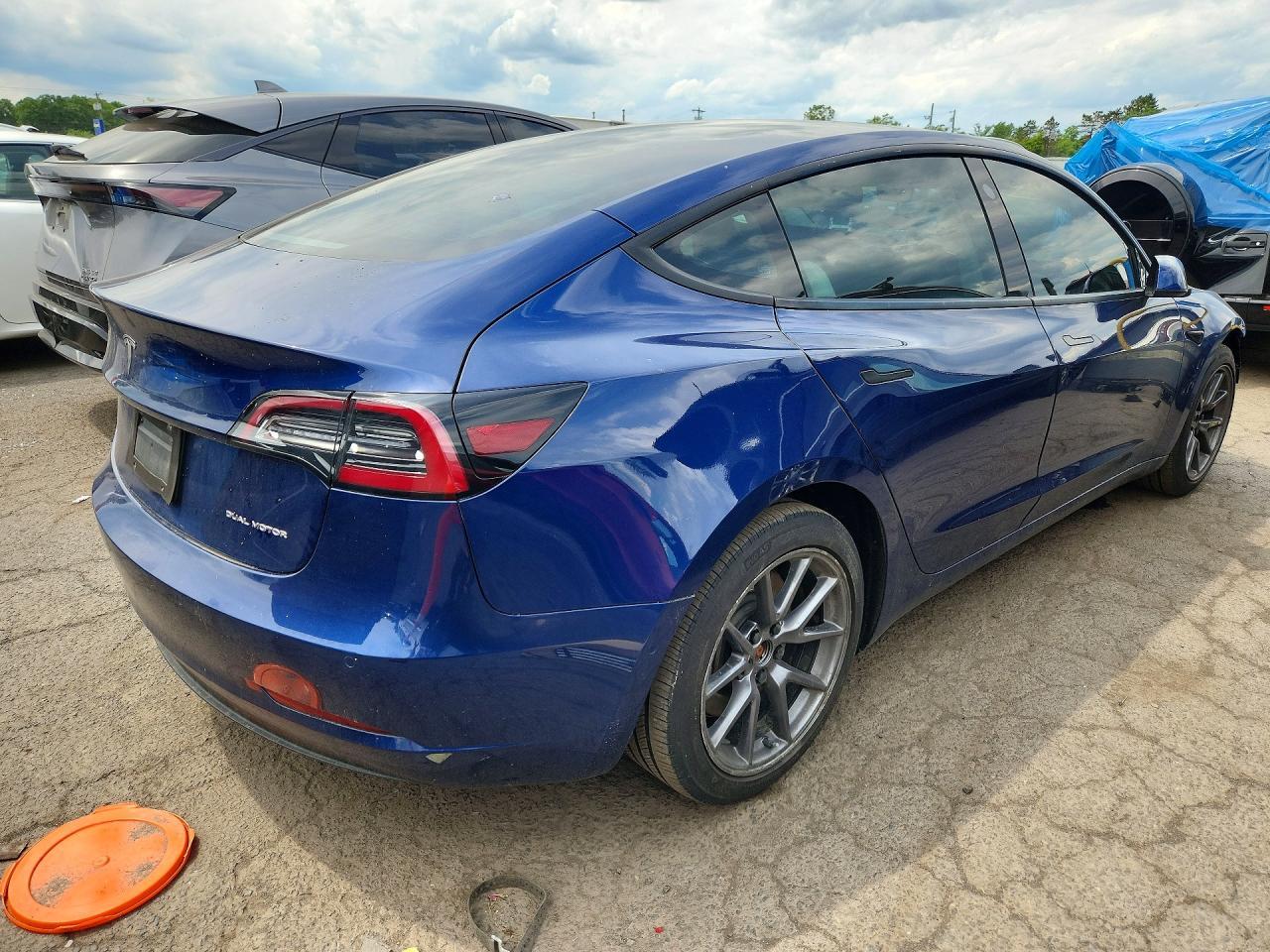 2021 Tesla Model 3 - Image 3