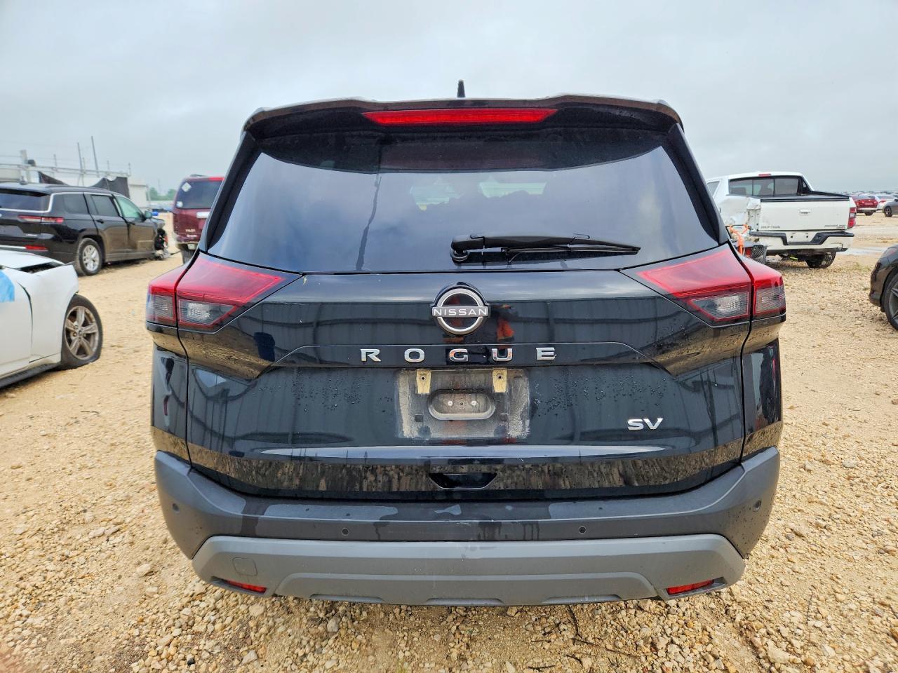 2023 Nissan Rogue Sv - Image 6