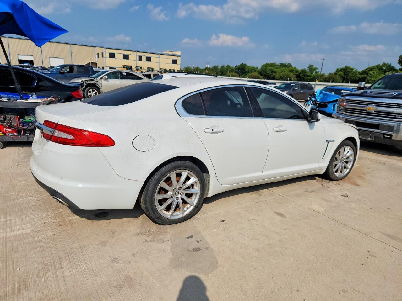 2013 Jaguar Xf - Image 3