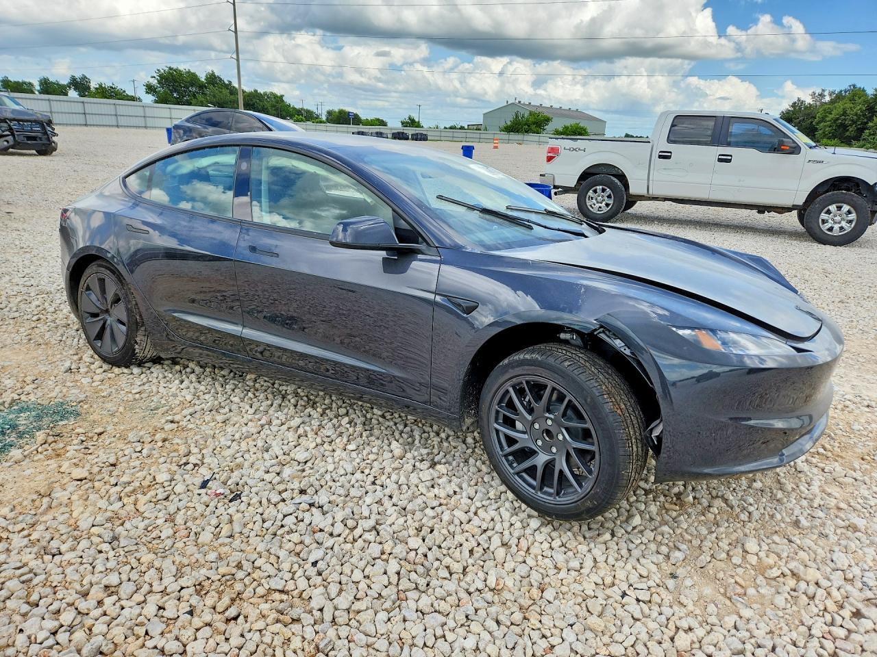 2026 Tesla Model 3 - Image 4