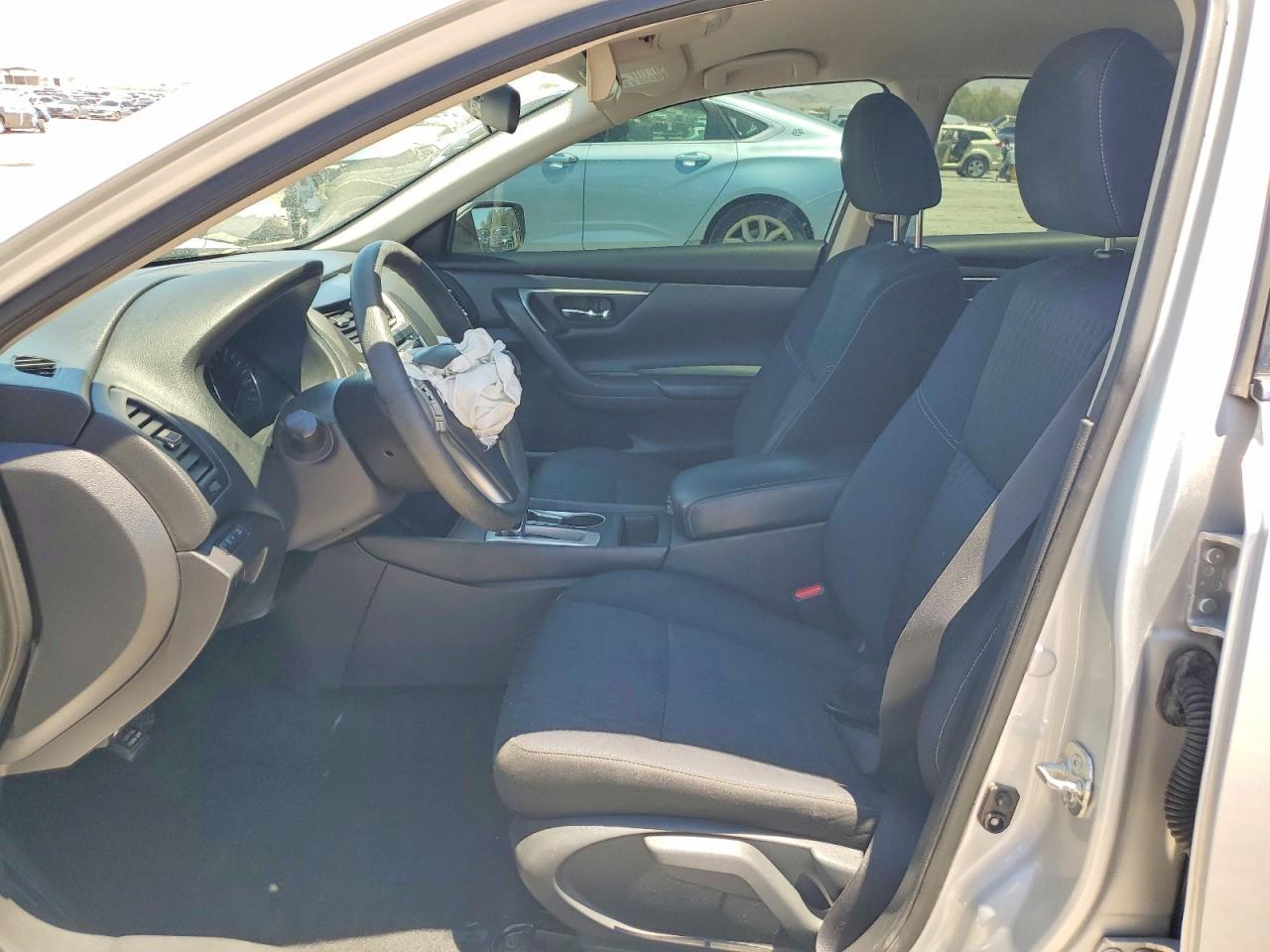 2018 Nissan Altima 2.5 S - Image 7