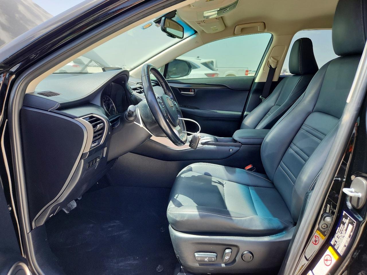 2017 Lexus Nx 200T Base - Фото 7