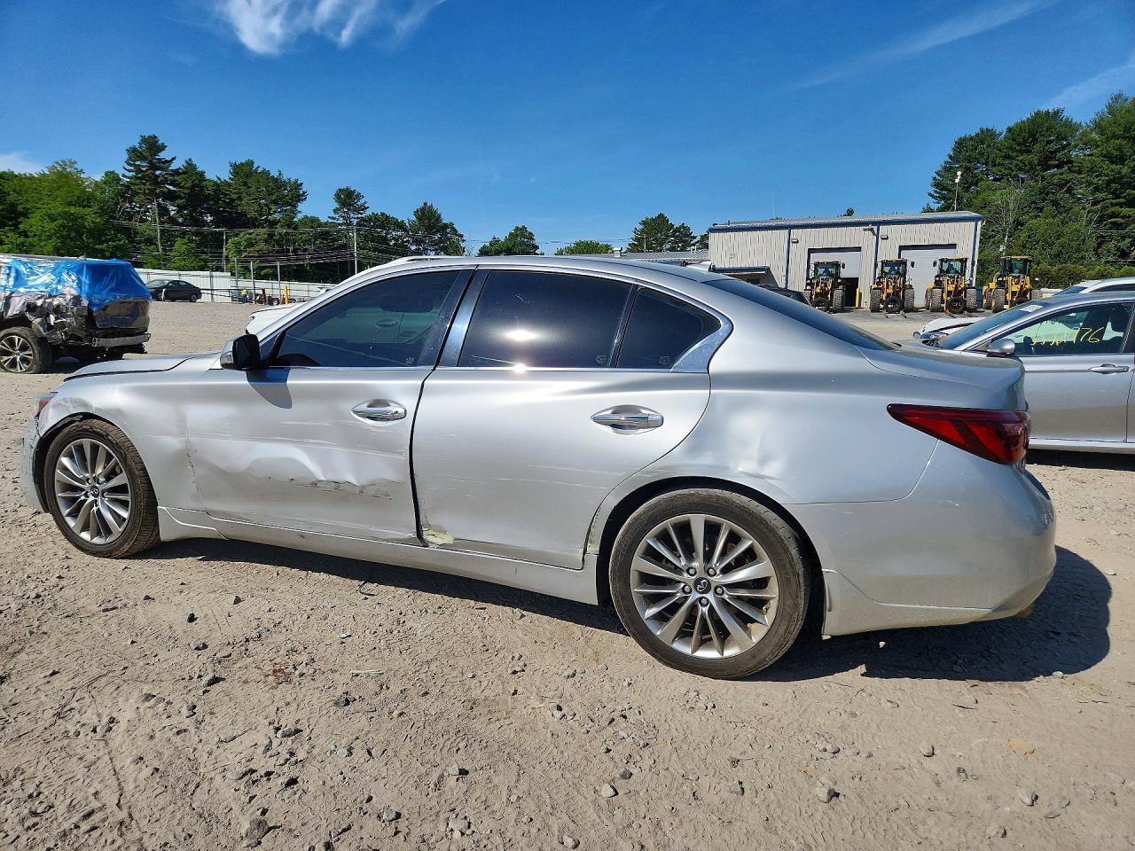 2018 Infiniti Q50 3.0T Luxe - Фото 2