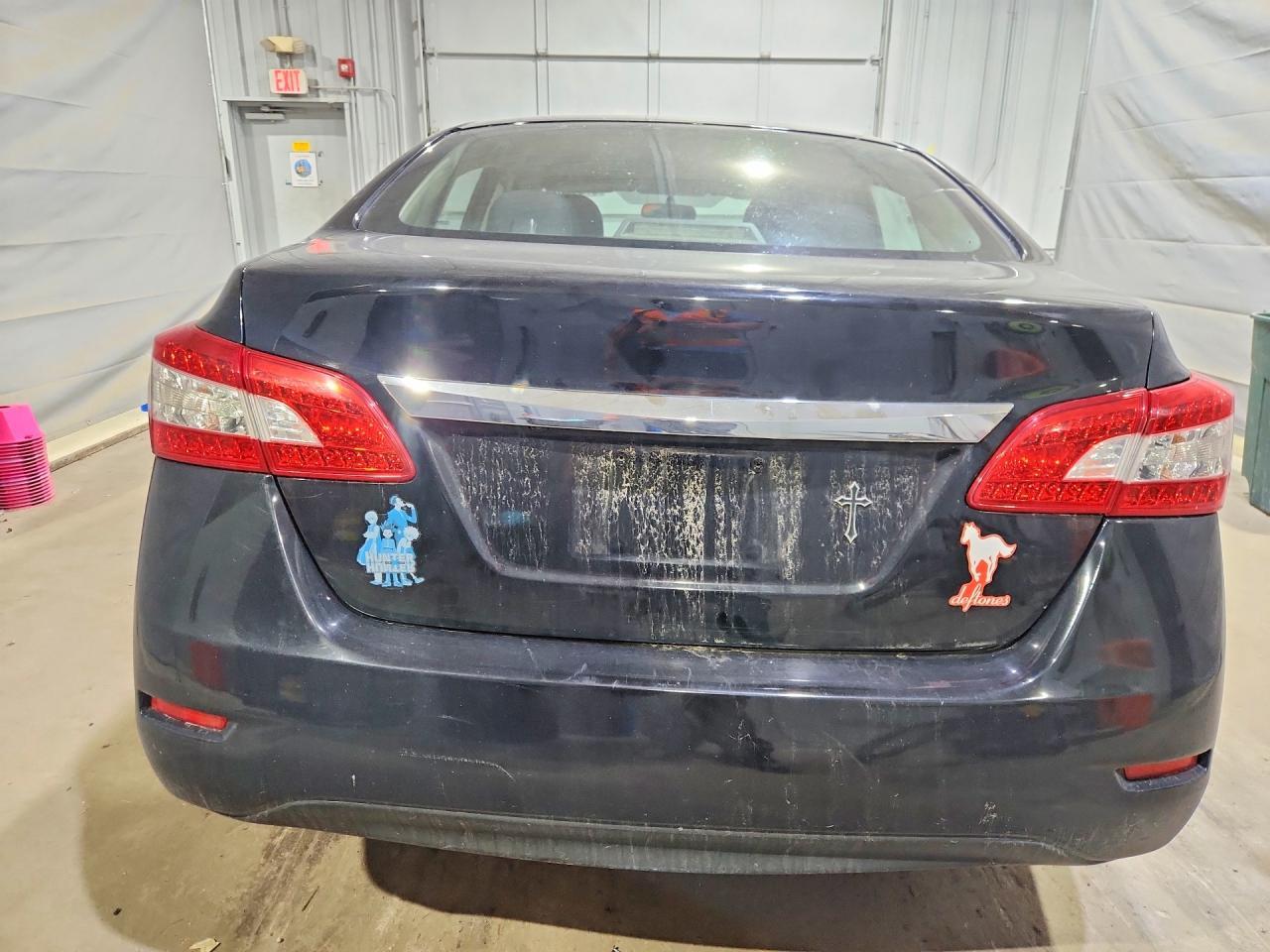 2015 Nissan Sentra S - Фото 6