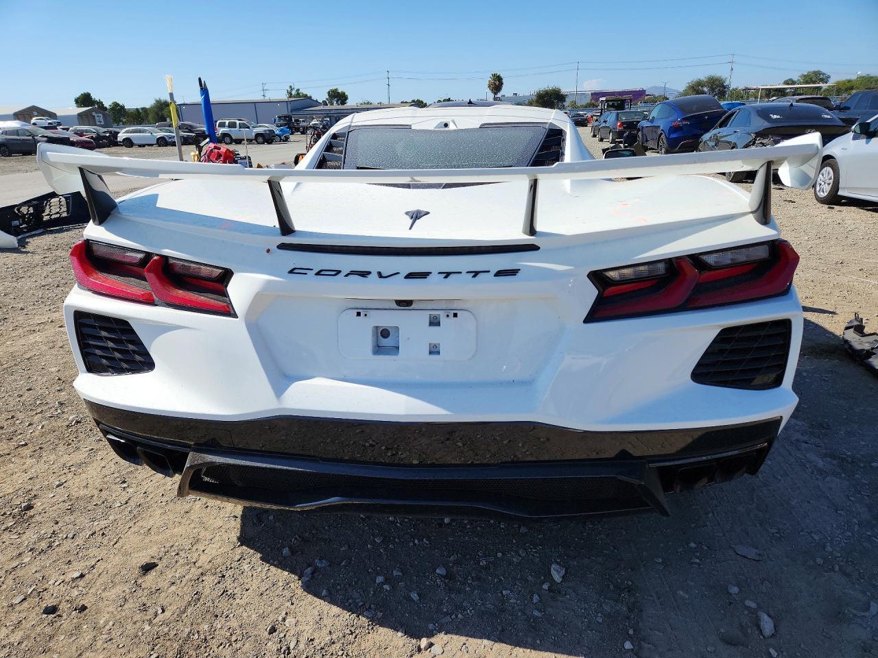 2023 Chevrolet Corvette Stingray 2Lt - Фото 6