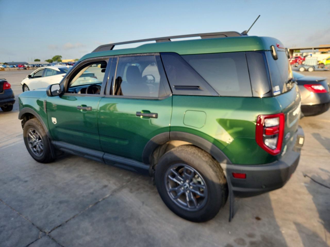 2024 Ford Bronco Sport Big Bend - Image 2