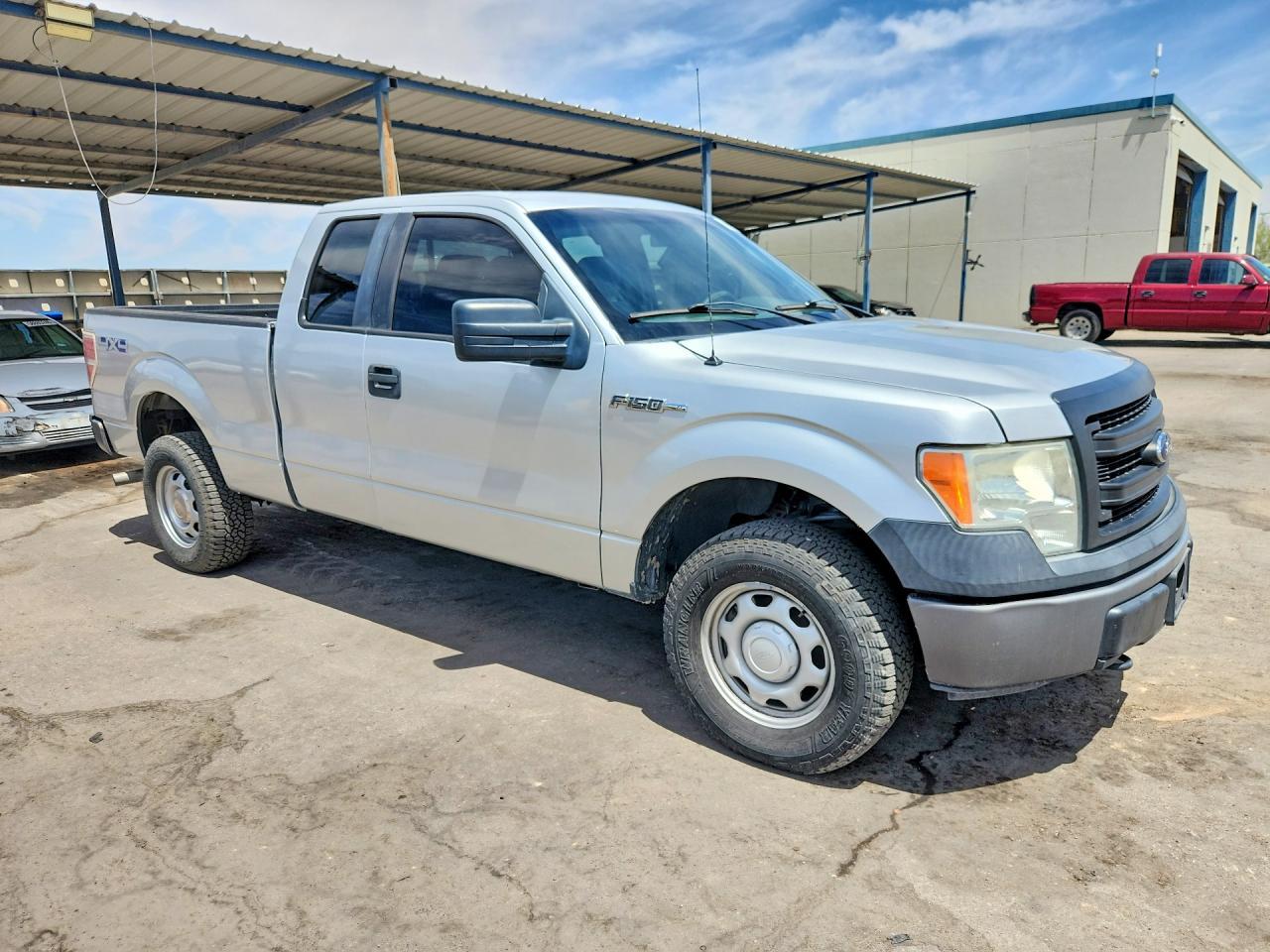 2013 Ford F150 Super Cab - Image 4